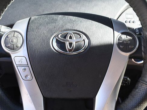 Used 2012 Toyota Prius Four image 31