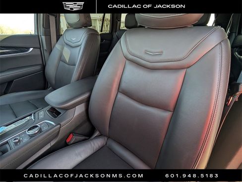 Certified 2025 Cadillac XT6 Premium Luxury image 22