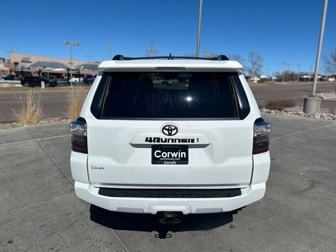 Used 2024 Toyota 4Runner SR5 Premium w/ Moonroof Package image 7