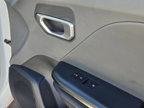 Used 2025 Kia K4 LXS image 28