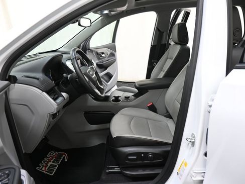 Used 2021 GMC Terrain SLT w/ LPO, Floor Liner Package image 8