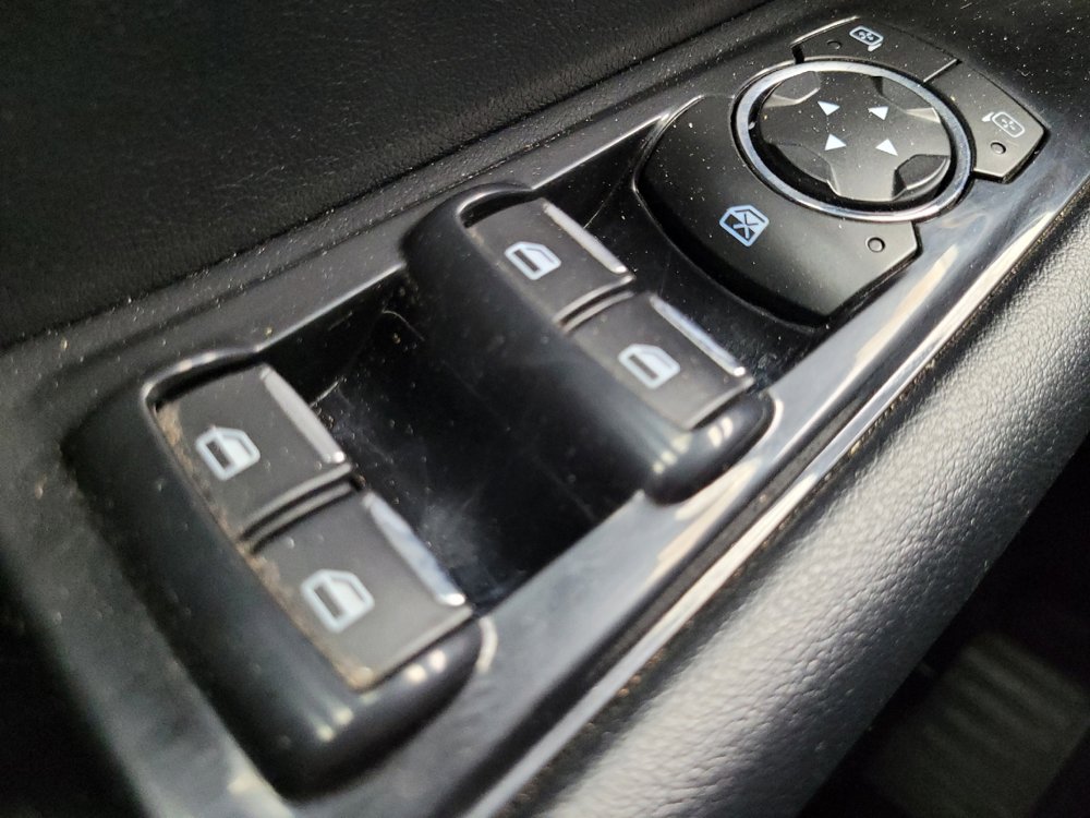 Used 2016 Ford Edge SEL w/ Equipment Group 201A FWD image 27
