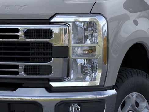 New 2026 Ford F250 XLT AWD/4WD image 21