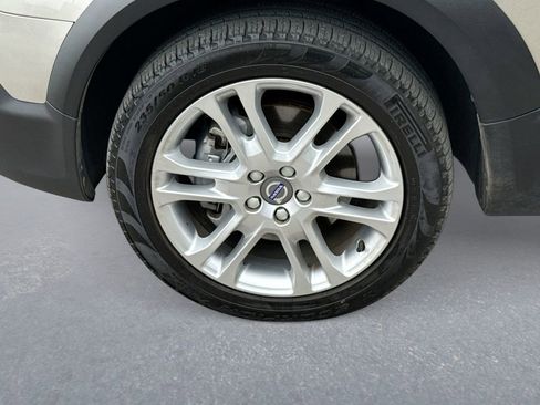 Used 2016 Volvo XC70 T5 Premier w/ Convenience Package AWD/4WD image 18