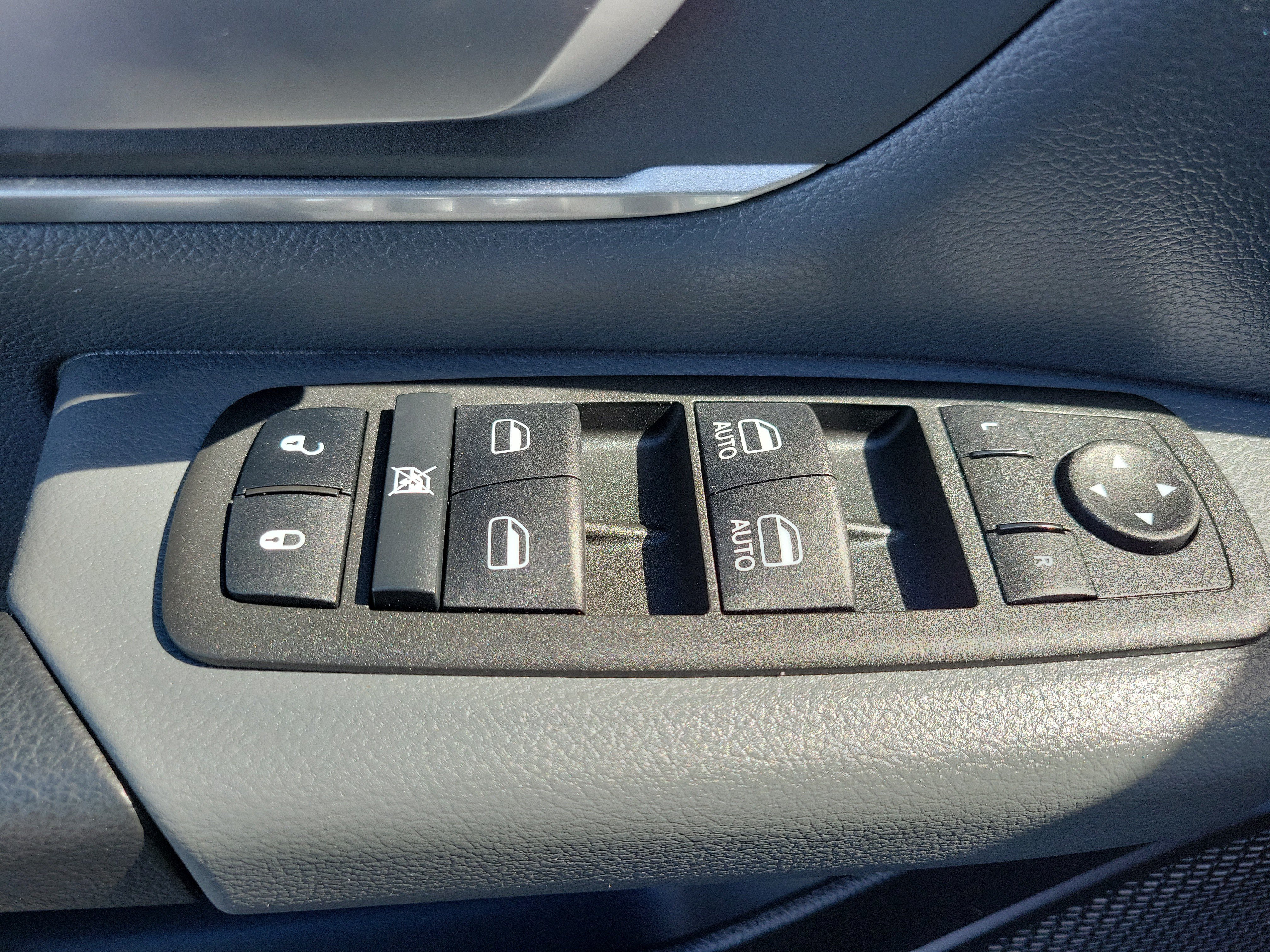 Used 2022 RAM 1500 Big Horn AWD/4WD image 19