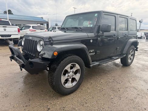 Used 2016 Jeep Wrangler Unlimited Sahara w/ Dual Top Group image 1
