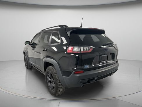 Used 2020 Jeep Cherokee Latitude AWD/4WD image 6