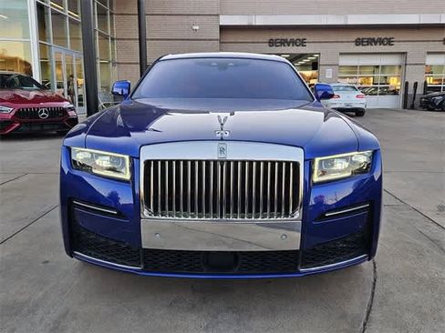 Used 2024 Rolls-Royce Ghost image 3