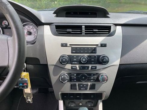 Used 2008 Ford Focus SE FWD image 18
