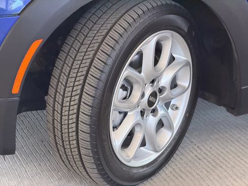 Used 2019 MINI Cooper 2-Door Hardtop FWD image 13