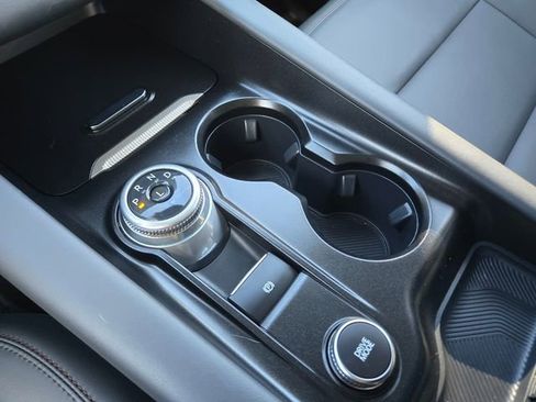 Certified 2025 Ford Explorer Active w/ Active Comfort Package AWD/4WD image 20