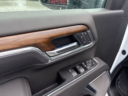 New 2026 Chevrolet Silverado 2500 High Country w/ High Country Premium Package AWD/4WD image 24