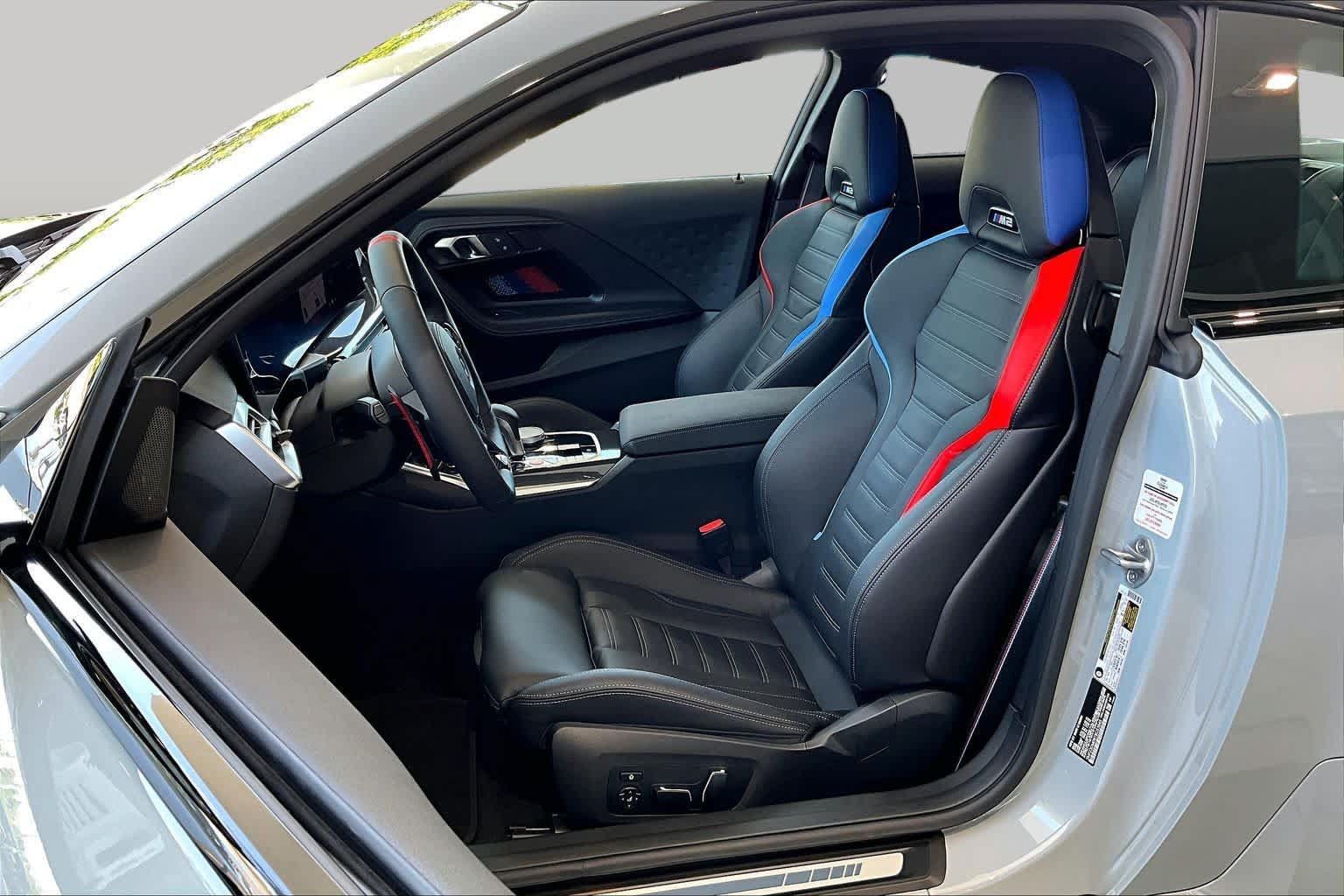 New 2026 BMW M2 w/ Lighting Package RWD image 9