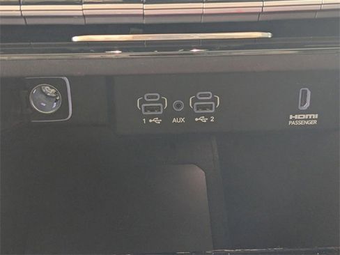 Used 2022 Jeep Wagoneer Series III w/ Premium Group I image 24