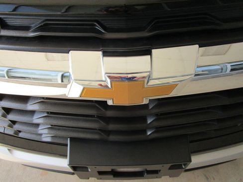 New 2026 Chevrolet TrailBlazer LT w/ Convenience Package FWD image 45