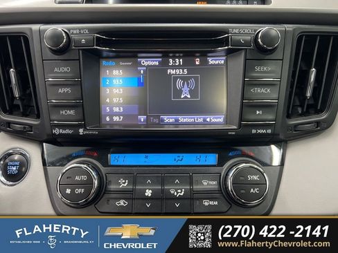 Used 2017 Toyota RAV4 XLE image 28