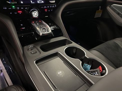 Used 2025 Acura MDX A-Spec image 26