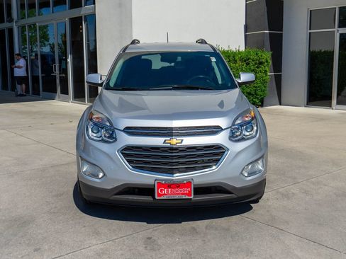 Used 2016 Chevrolet Equinox LT w/ Convenience Package AWD/4WD image 2