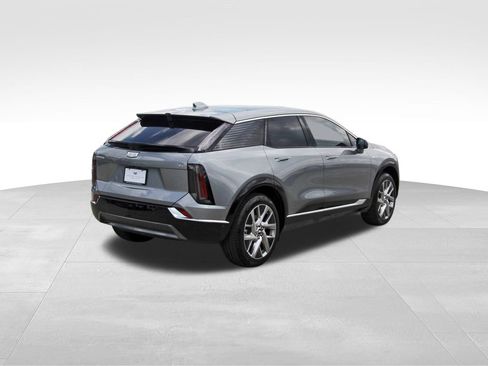 New 2027 Cadillac Optiq Luxury AWD/4WD image 4