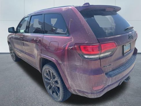 Used 2018 Jeep Grand Cherokee Altitude AWD/4WD image 7