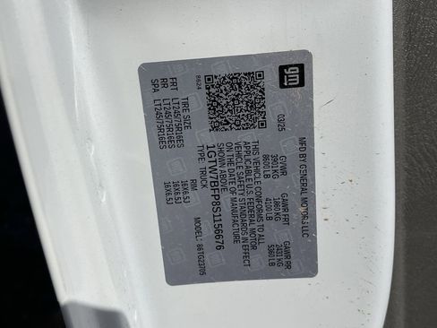 New 2025 GMC Savana 2500 Extended w/ Driver Convenience Package image 33