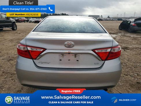 Used 2017 Toyota Camry LE FWD image 8