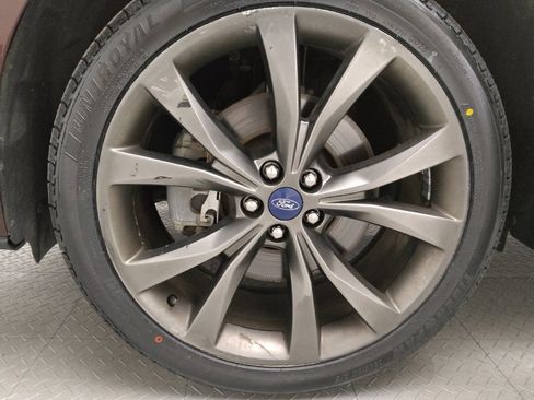 Used 2018 Ford Edge Sport image 31