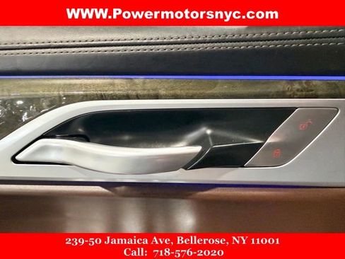 Used 2021 BMW 750i xDrive w/ Executive Package image 44