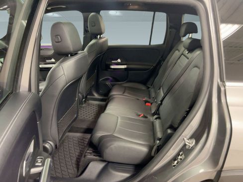 Used 2022 Mercedes-Benz GLB 250 GLB 250 image 14