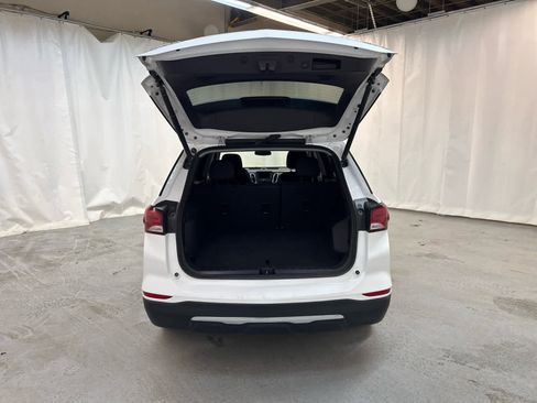 Certified 2024 Chevrolet Equinox LT image 10