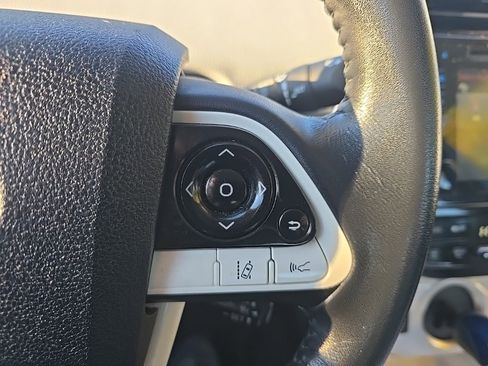 Certified 2018 Toyota Prius Prime Plus image 21