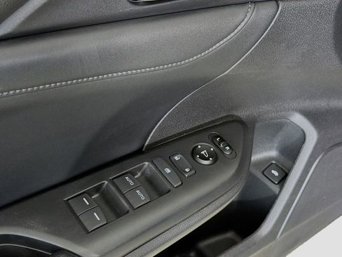 Used 2020 Honda Insight Touring image 17