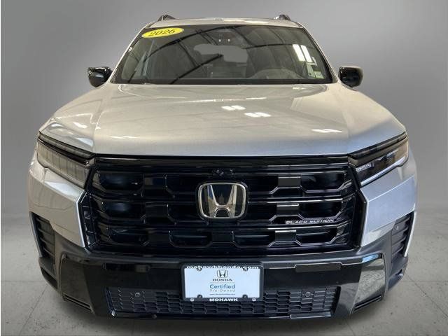 Certified 2026 Honda Pilot Black Edition image 10
