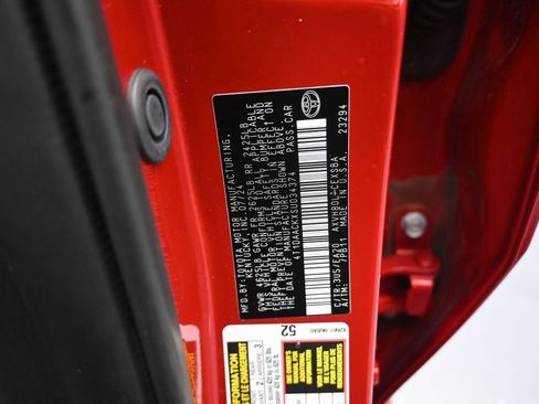 Used 2025 Toyota Camry SE FWD image 10