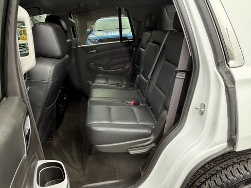 Used 2017 GMC Yukon SLE w/ HD Trailering Package image 20