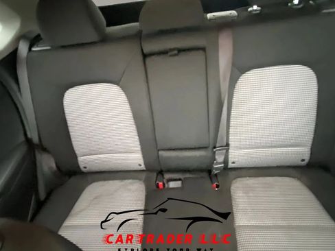 Used 2021 Hyundai Kona SEL FWD image 12