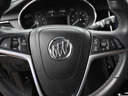 Used 2019 Buick Encore Preferred FWD image 17