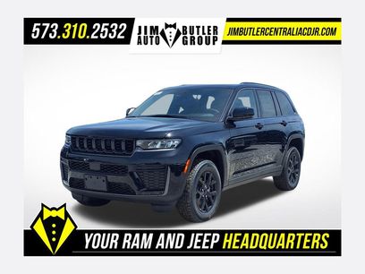 New 2026 Jeep Grand Cherokee Altitude