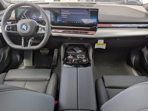New 2027 BMW 550e xDrive w/ Executive Package AWD/4WD image 16