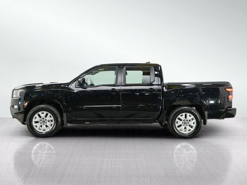 Used 2023 Nissan Frontier SV w/ SV Convenience Package AWD/4WD image 2