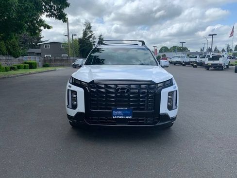Certified 2025 Hyundai Palisade Calligraphy AWD/4WD image 12