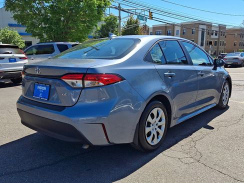 Used 2024 Toyota Corolla LE FWD image 4