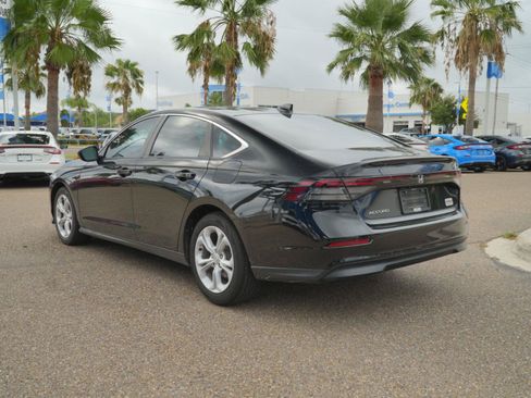 Used 2023 Honda Accord LX image 7