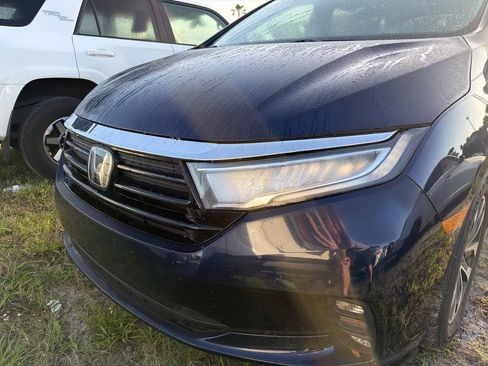Used 2024 Honda Odyssey EX-L image 4