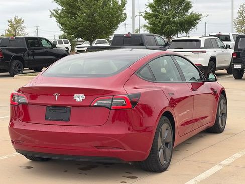 Used 2022 Tesla Model 3 image 9