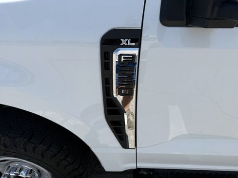 Used 2023 Ford F250 XL w/ XL Driver Assist Package AWD/4WD image 19