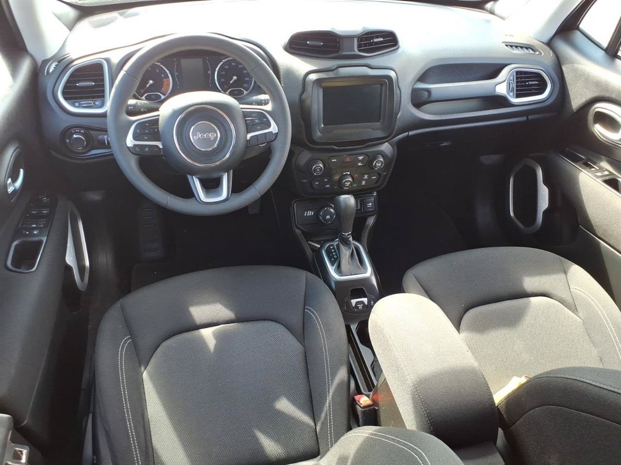 Used 2021 Jeep Renegade Sport AWD/4WD image 9