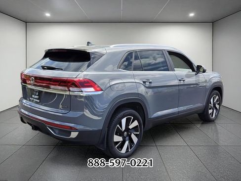 Used 2026 Volkswagen Atlas Cross Sport SE AWD/4WD image 5