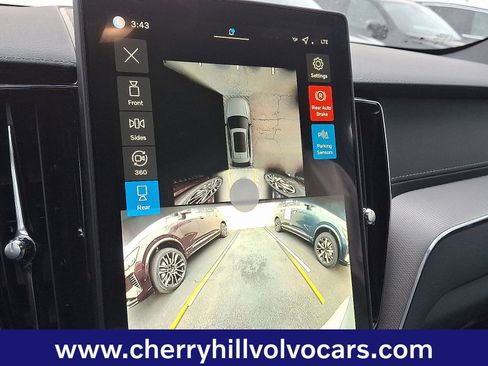 New 2026 Volvo XC60 T8 Ultra w/ Protection Package Premier image 14