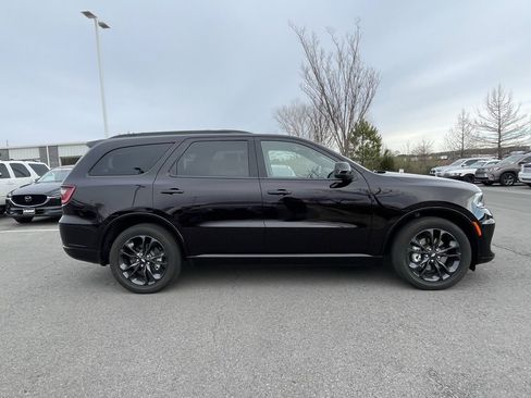 Used 2025 Dodge Durango GT w/ Blacktop Package image 9